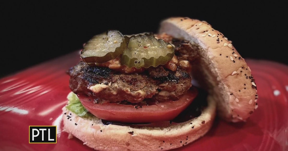 Cooking with Rania Black and Blue Burgers CBS Pittsburgh