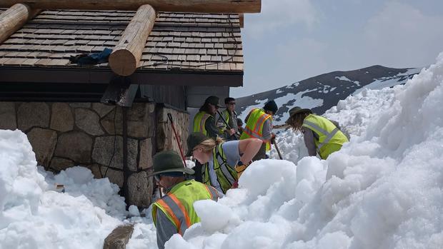 rocky-mountain-national-park-trail-crews-dig-out-the-alpine-visitor-center-may-23-2023-courtesy-rocky-mountain-national-park-copy.jpg 