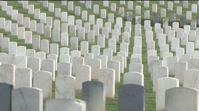 la-national-cemetery-gravesites.jpg 