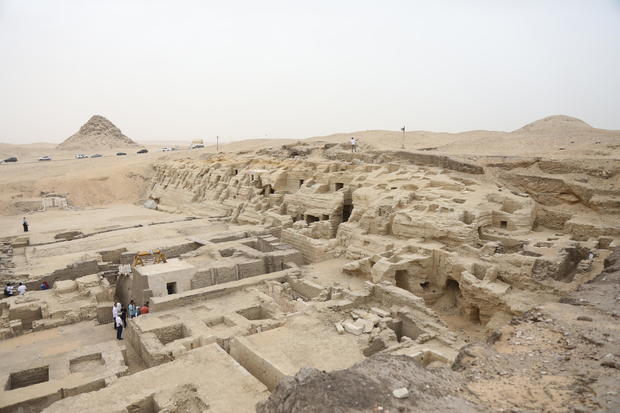 New artifacts are discovered in Egypt 