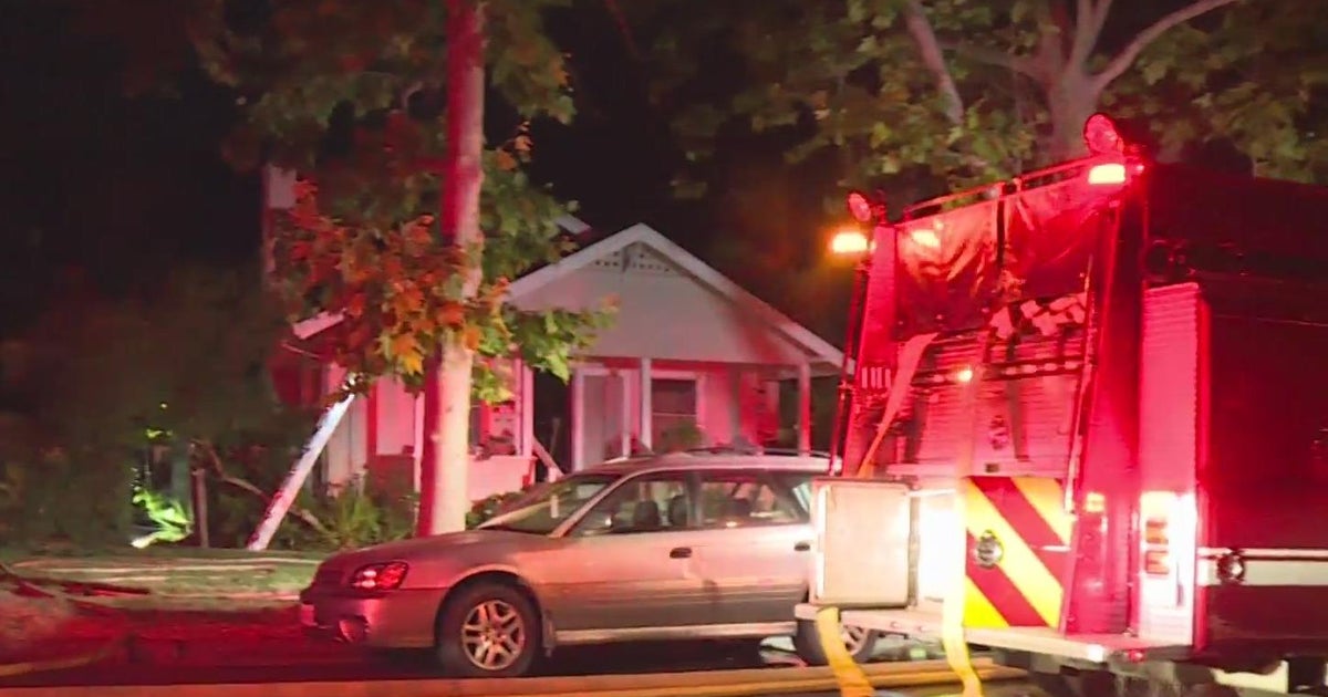 Investigation underway for a garage fire in Davis - CBS Sacramento
