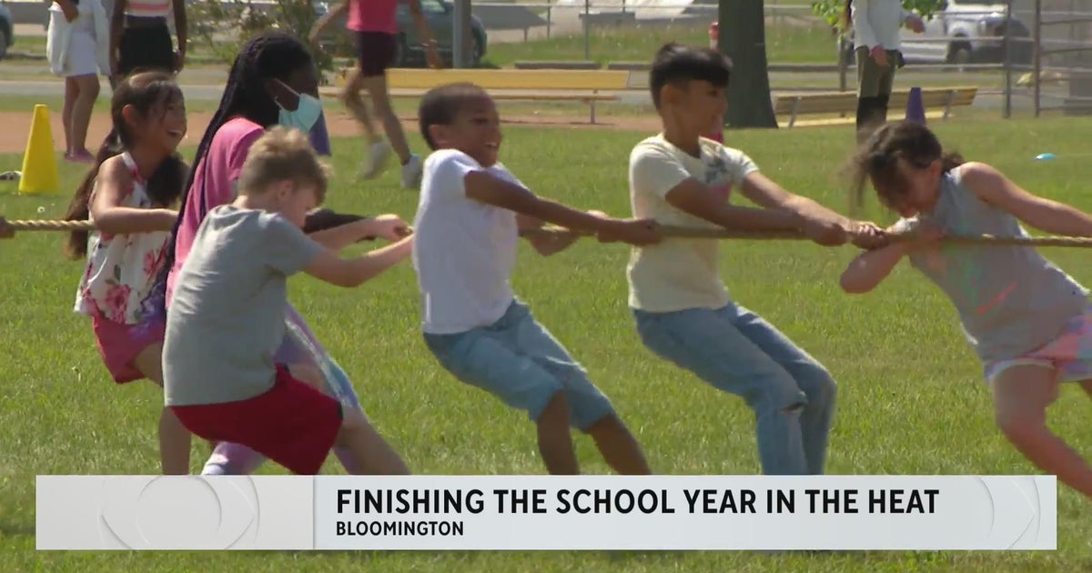 Students make the most of hot weather during Bloomington's "Unity Day" CBS Minnesota