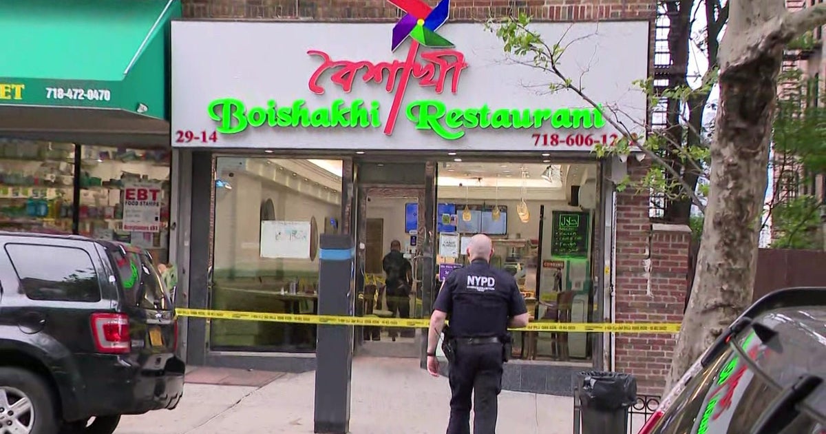 Gunman shoots employee inside Queens restaurant - CBS New York