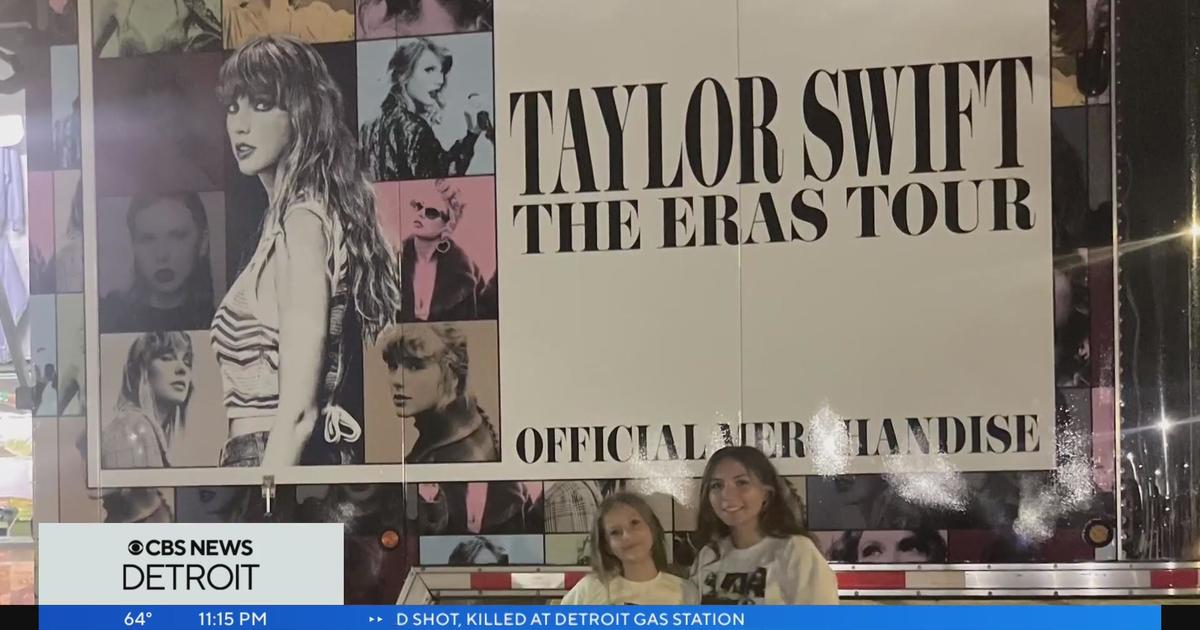 All the Taylor Swift merch you can find at Ford Field concerts 