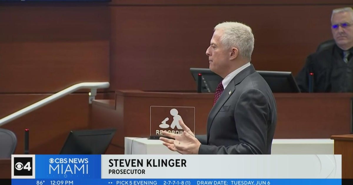 Opening statements in demo of former Parkland school source officer Scot Peterson