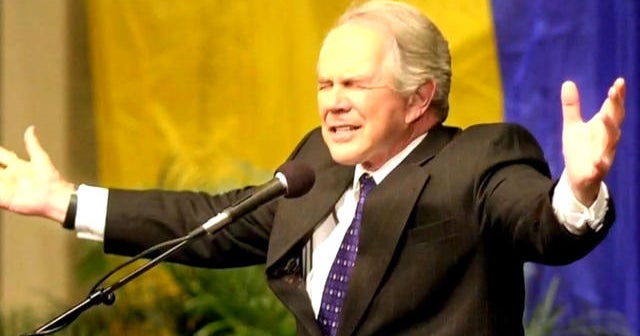 Pat Robertson, religious leader and TV broadcaster, dies - CBS News