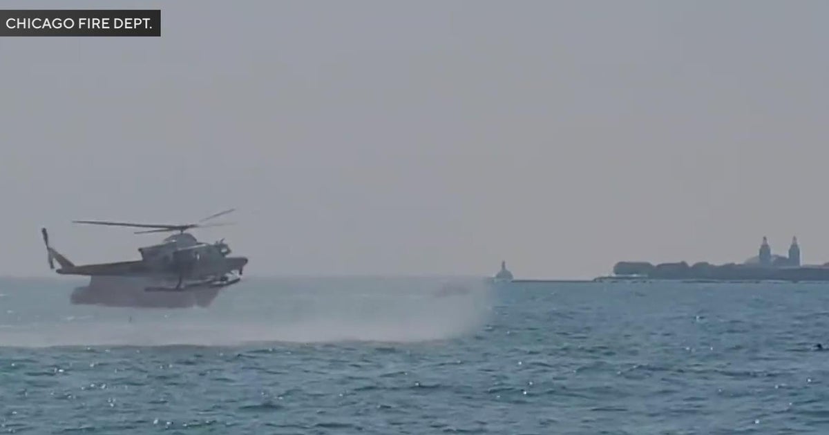 CFD hosts live water rescue demonstration Lake Michigan - CBS Chicago