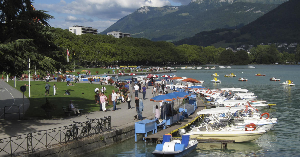 France stabbing attack sees at least a half dozen children wounded in Annecy, in the Alps