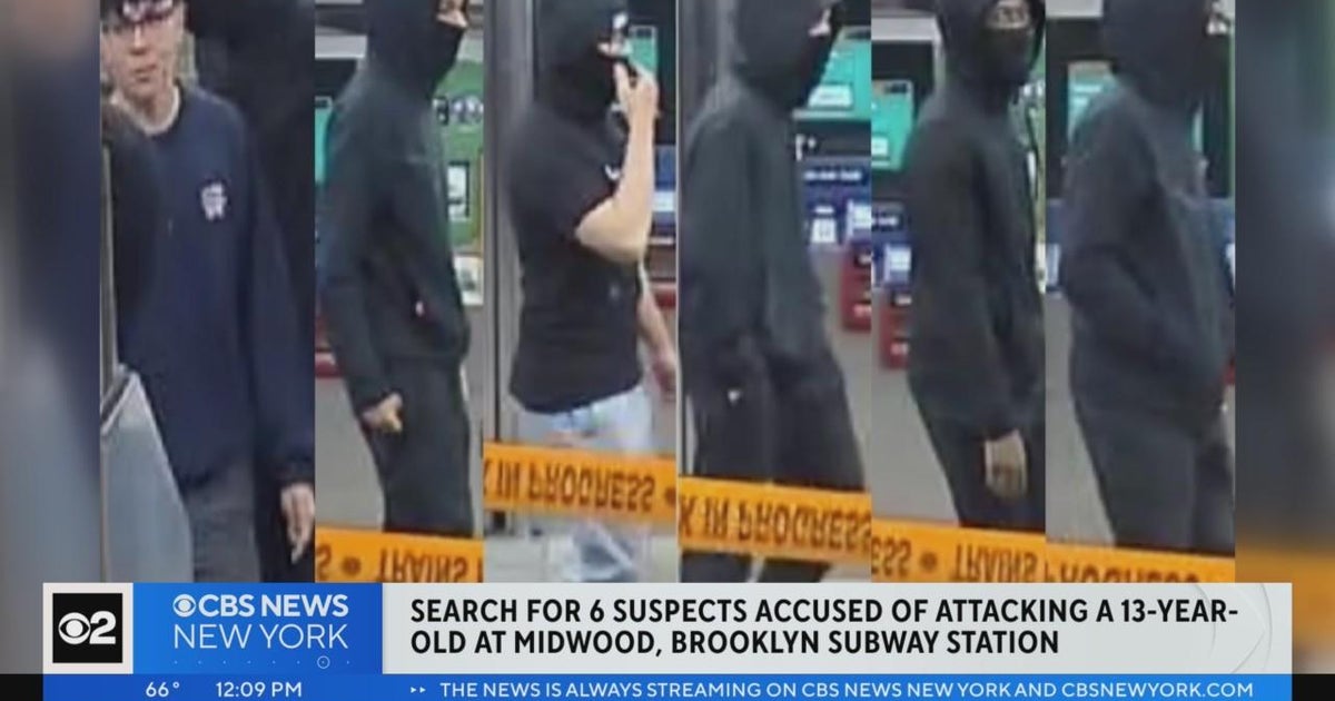 Suspects accused of robbing child at Brooklyn subway station - CBS New York