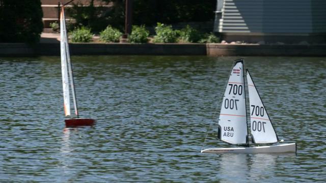 530-pkg-boat-parade-wcco3iv0-00-00-1114.jpg 