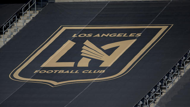Los Angeles Galaxy v Los Angeles FC 
