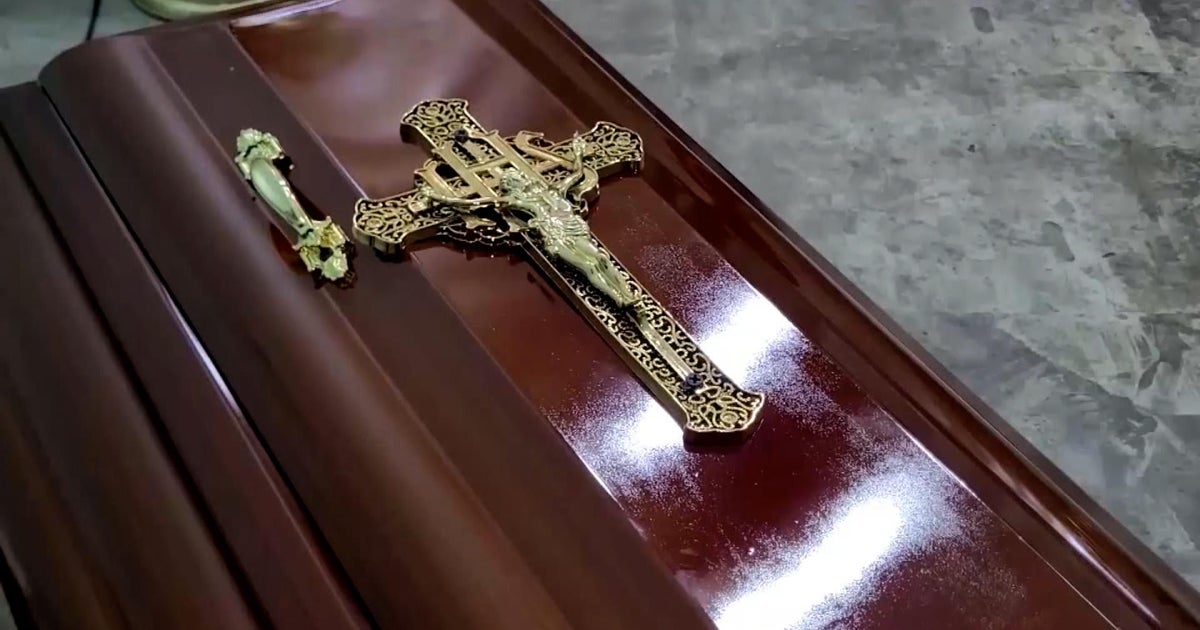 Woman presumed lifeless uncovered alive in coffin at her wake in Ecuador
