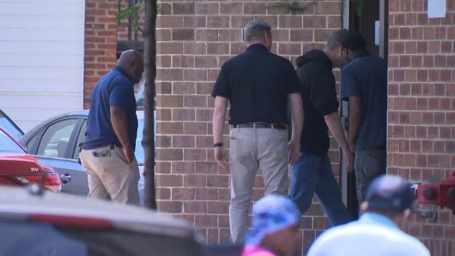 Police car rooftop strobe lights 
