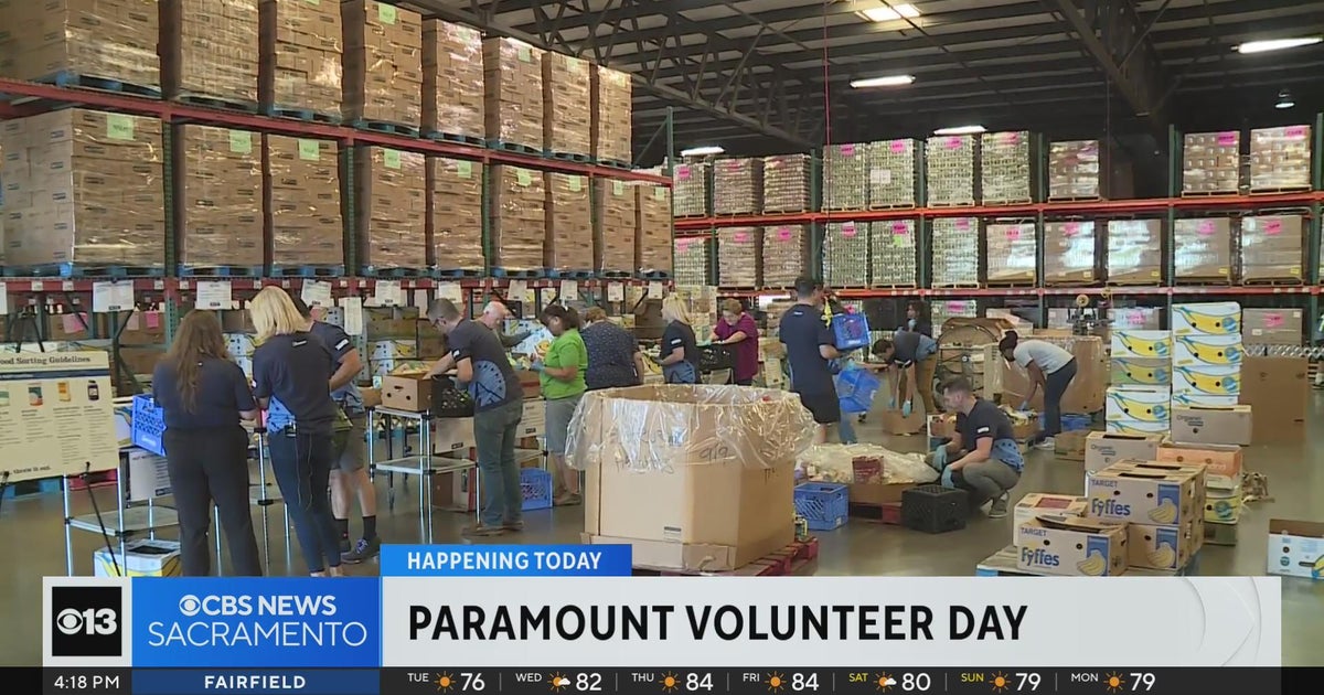 Paramount Volunteer Day heads to Sacramento Food Bank
