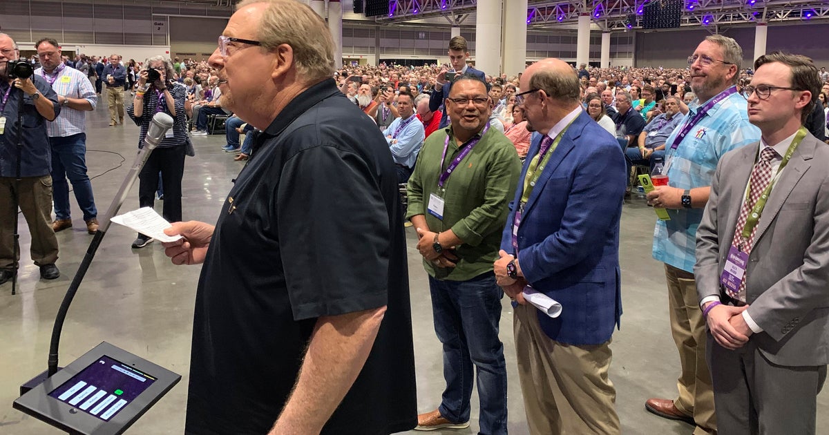 Southern Baptist Convention blocks churches with women pastors - Vimarsana News