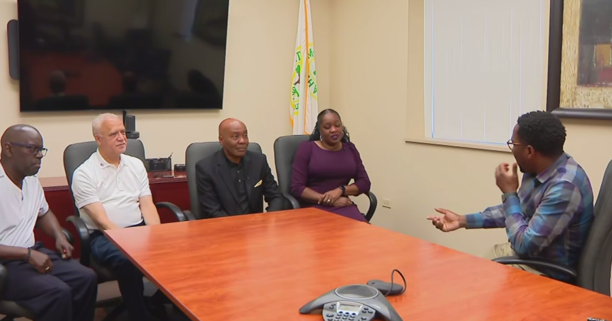 South suburban mayors say they need revenue and resources - Vimarsana News