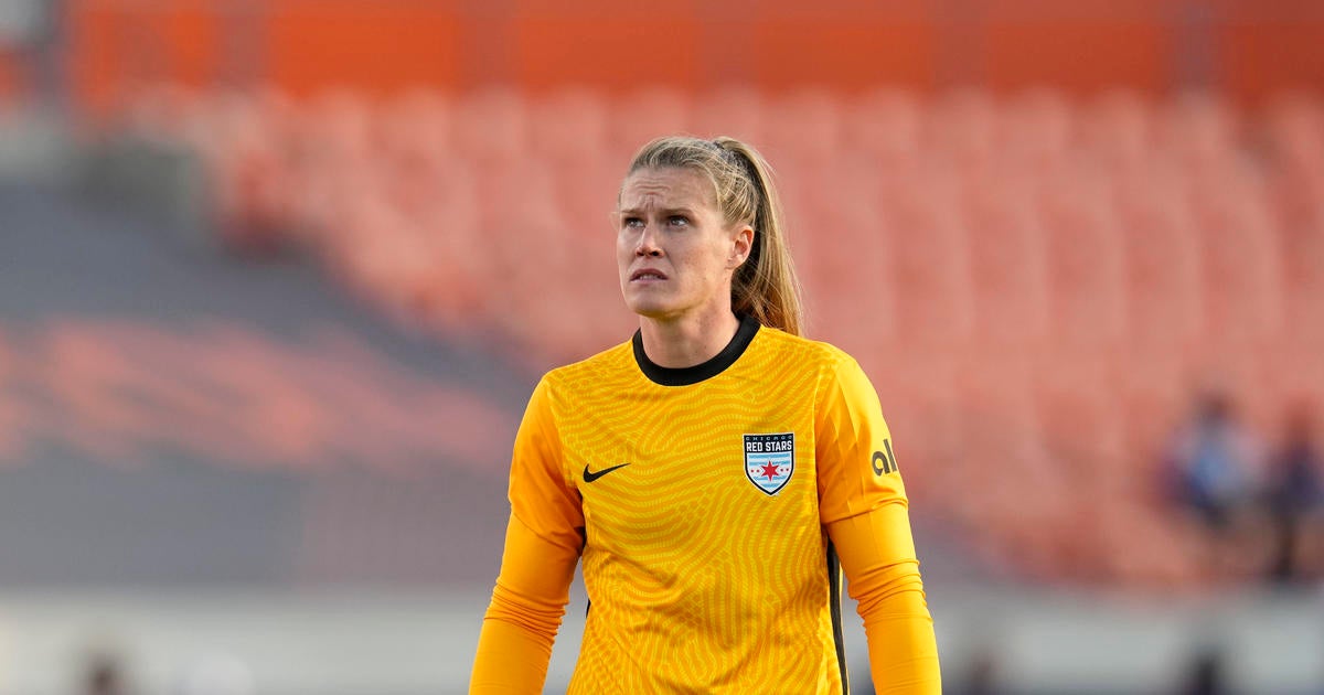 Red Stars Goalkeeper Alyssa Naeher Records Most Career Saves In Nwsl 