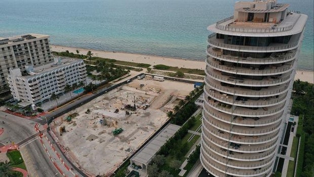cbsn-fusion-what-probe-into-collapse-of-surfside-condo-reveals-thumbnail-2054657-640x360.jpg