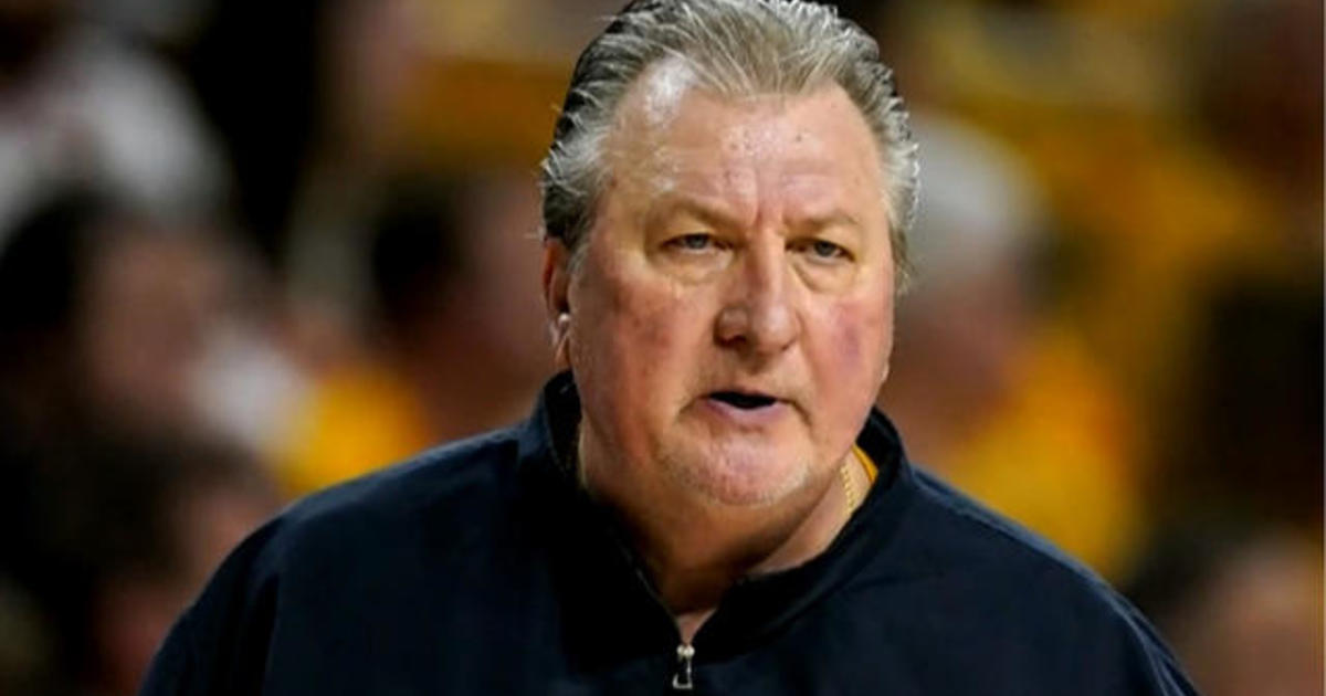 West Virginia basketball coach Bob Huggins resigns after DUI
