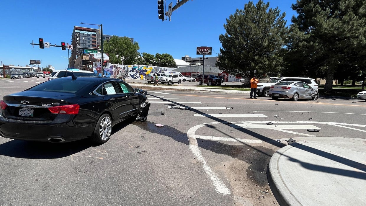 Pursuit of stolen vehicle in Adams County ends with crash, carjacking ...