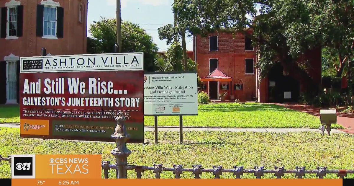 Visiting the museum in Galveston CBS Texas