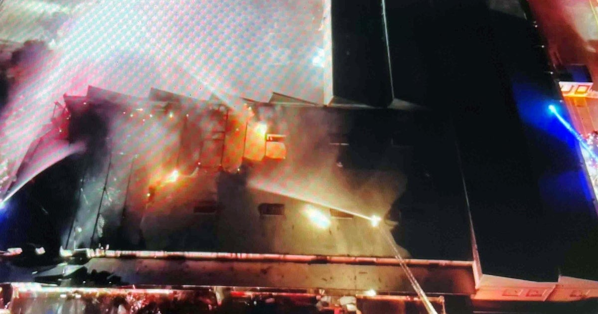 Crews use drone to help fight fire at abandoned Antioch warehouse - Vimarsana News