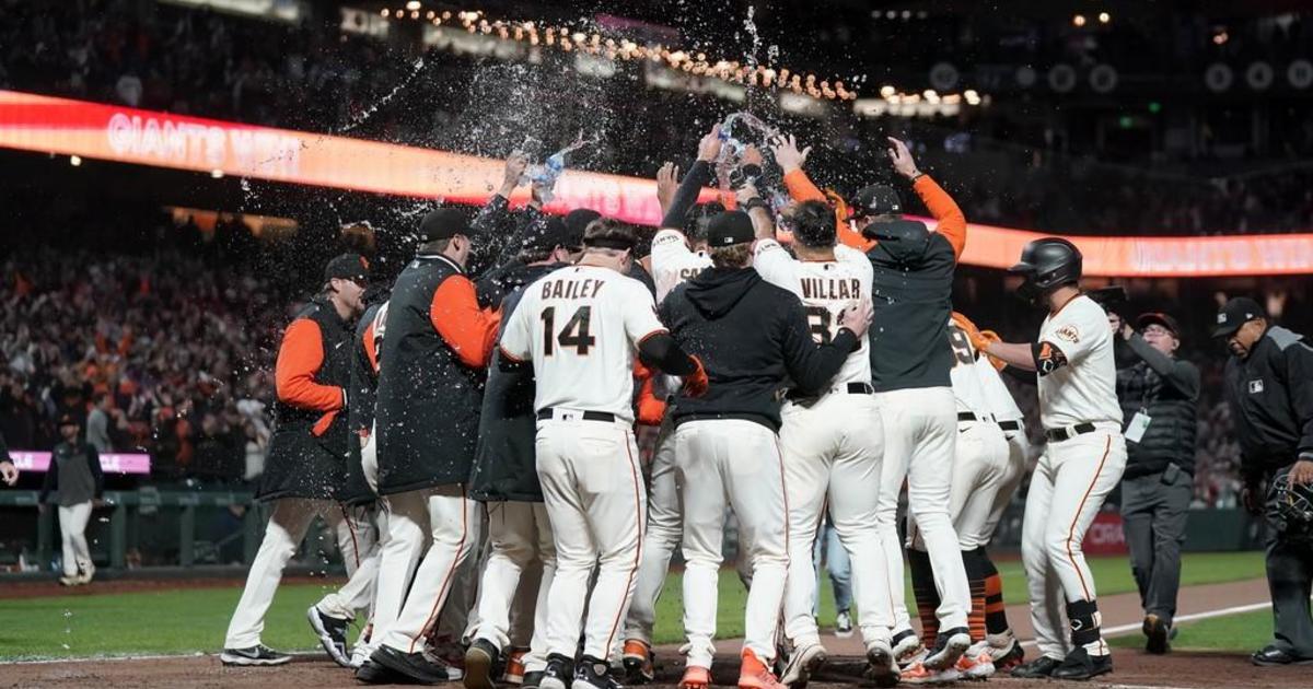 Should the Giants even try to win a game this year? - McCovey