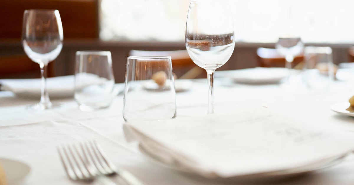 North Texas woman says she was discriminated against after Uptown restaurant kicks her out