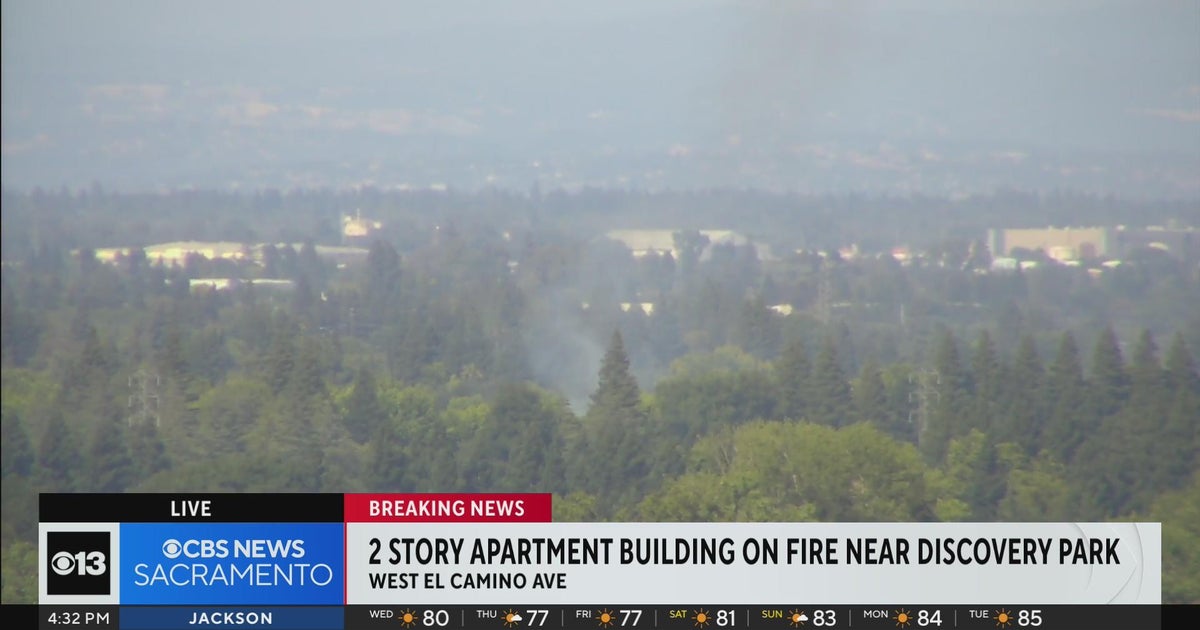 2-story apartment building catches fire in south Natomas