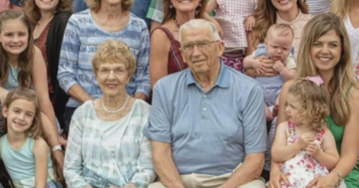 Founder of Goebberts Farm in South Barrington dies at 94 Founder of Goebberts Farm in South Barrington dies at 94