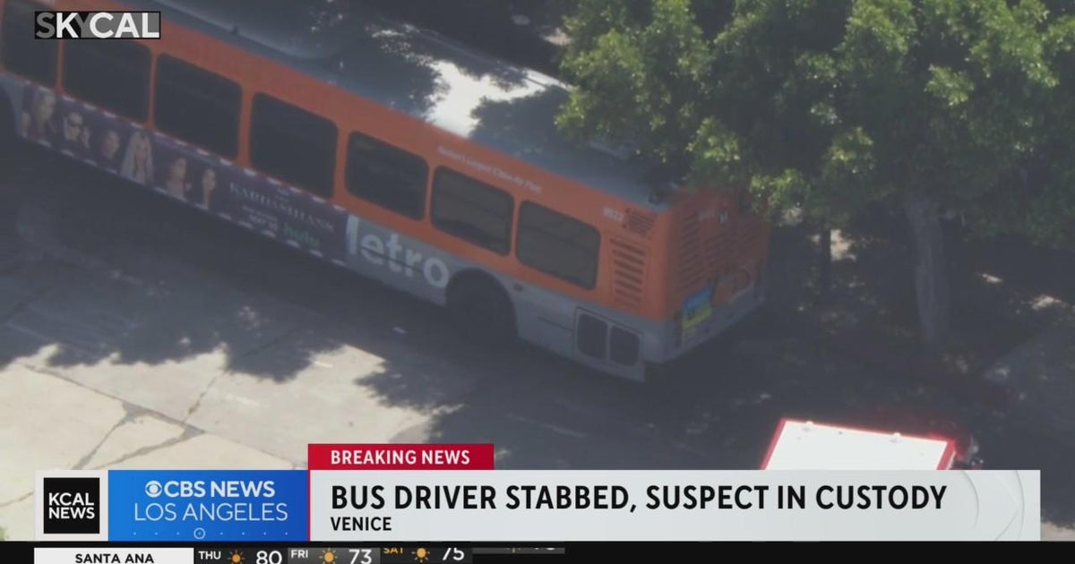 Bus driver stabbed in Venice; suspect arrested - CBS Los Angeles
