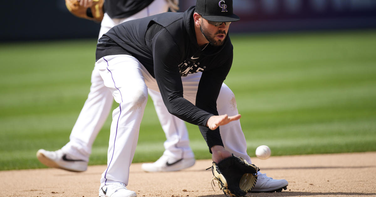 Angels acquire veteran infielder Mike Moustakas from Rockies - CBS Los  Angeles