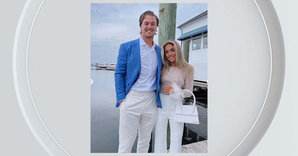 Steelers quarterback Kenny Pickett marries his fiancée Amy CBS Pittsburgh