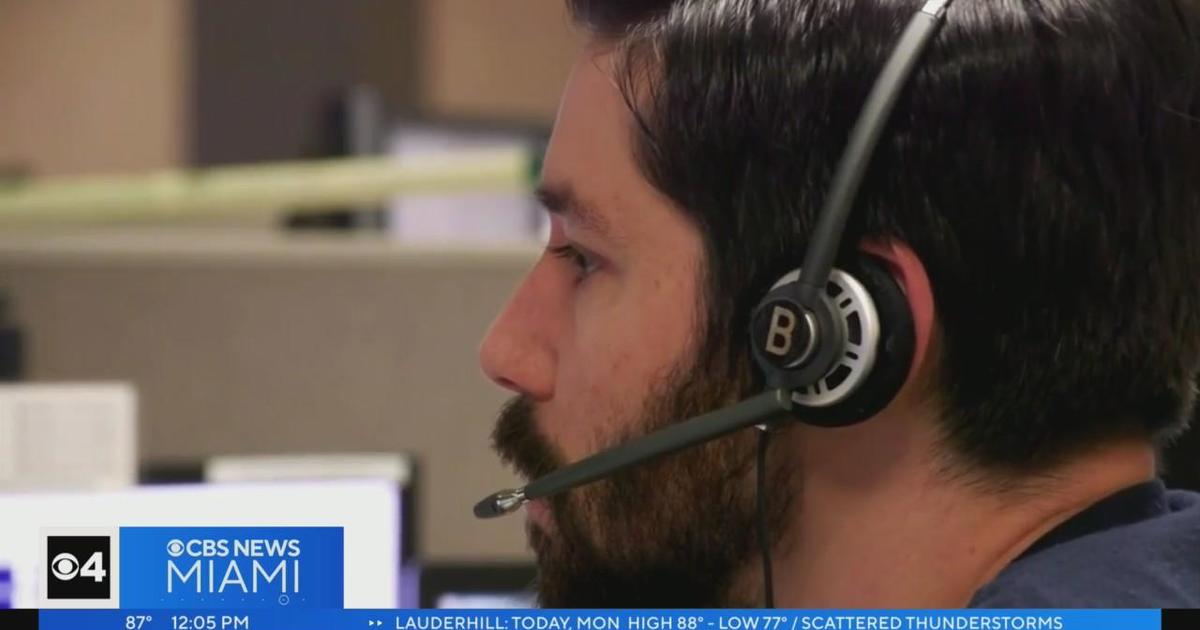 Hialeah councilman calls for investigation into town embattled 911 call center