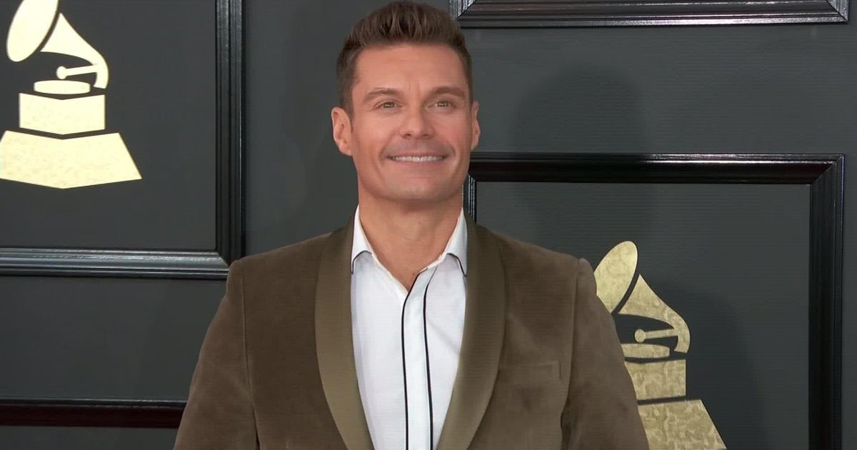 file-ryan-seacrest-to-host-wheel-of-fortune-cw-atlanta