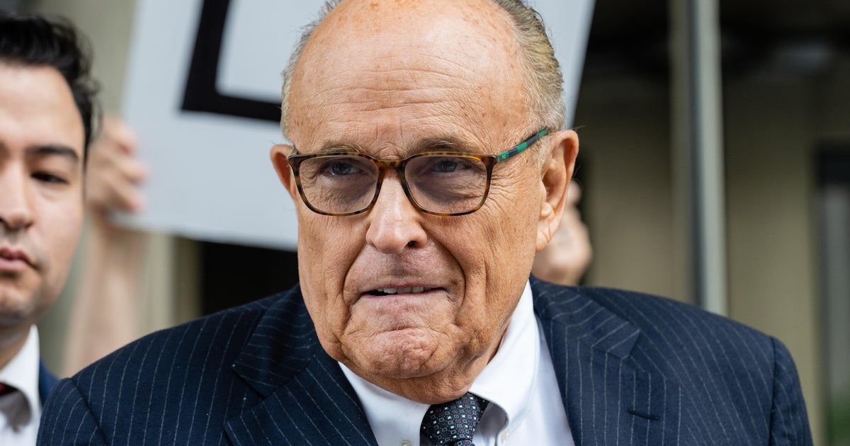 L’avocat spécial Rudy Giuliani interrogé dans le cadre de l’enquête sur l’ingérence électorale de Trump L’avocat spécial Rudy Giuliani interrogé dans le cadre de l’enquête sur l’ingérence électorale de Trump