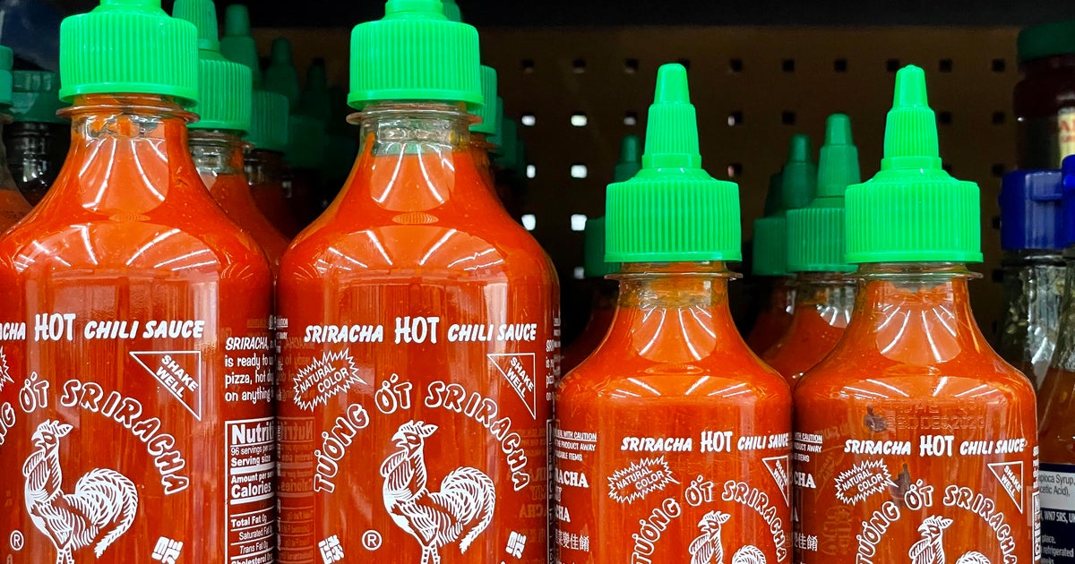 Къде отиде цялата Шрирача?  Недостиг на цени на соса до $70 на онлайн пазара Къде отиде цялата Шрирача?  Недостиг на цени на соса до $70 на онлайн пазара