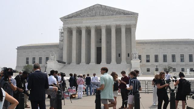 cbsn-fusion-lawmakers-gop-candidates-supreme-court-affirmative-action-thumbnail-2089850-640x360.jpg 