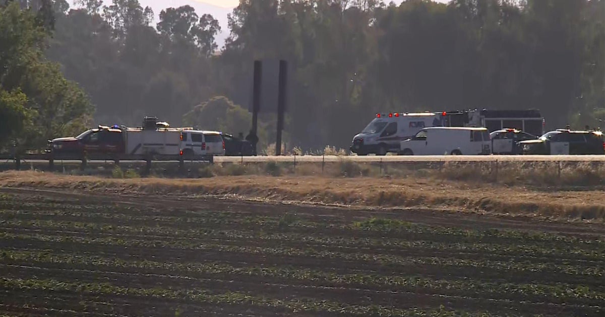 Law enforcement investigation blocks I-5 near Dunnigan in Yolo County