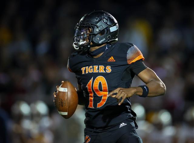 MaxPreps Top 25 Football Rankings