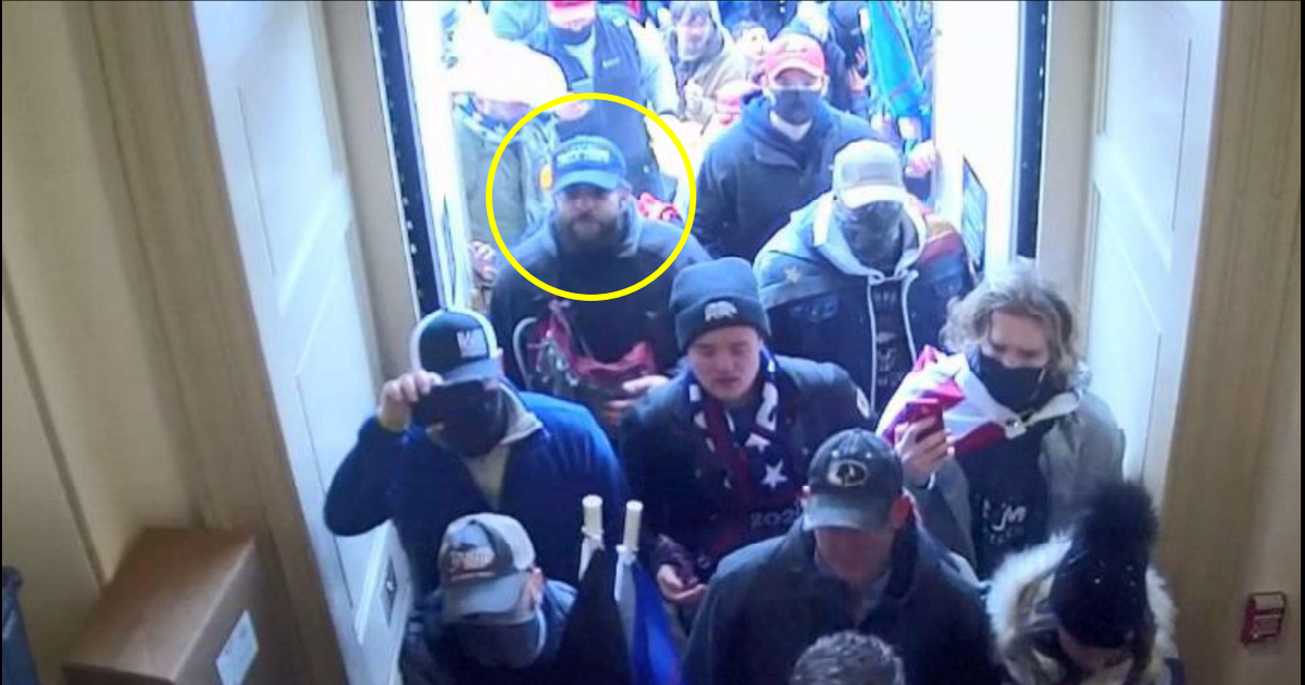 Taylor Taranto, Jan. 6 defendant arrested with 2 guns and machete near Obama’s D.C. home, to remain detained Taylor Taranto, Jan. 6 defendant arrested with 2 guns and machete near Obama’s D.C. home, to remain detained