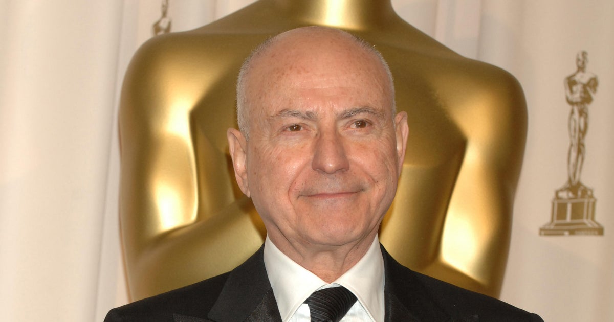 Alan Arkin, Oscar-prämierter Schauspieler und „Little Miss Sunshine“-Star, ist im Alter von 89 Jahren verstorben. Alan Arkin, Oscar-prämierter Schauspieler und „Little Miss Sunshine“-Star, ist im Alter von 89 Jahren verstorben.