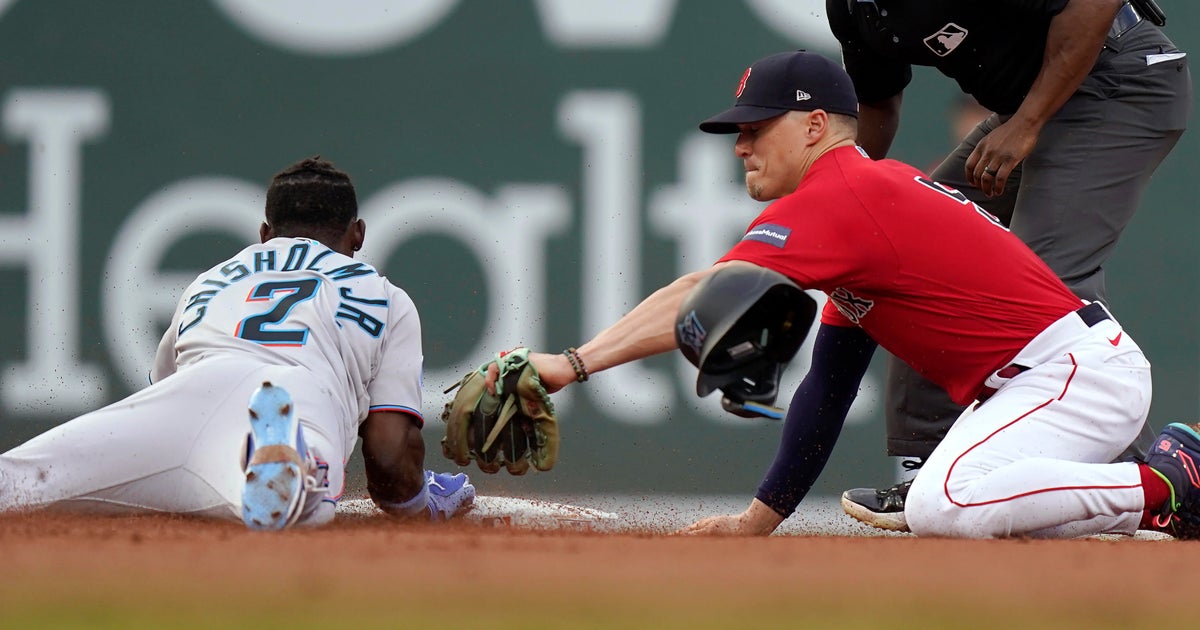 Marlins defeat Pink Sox 2- Marlins defeat Pink Sox 2-