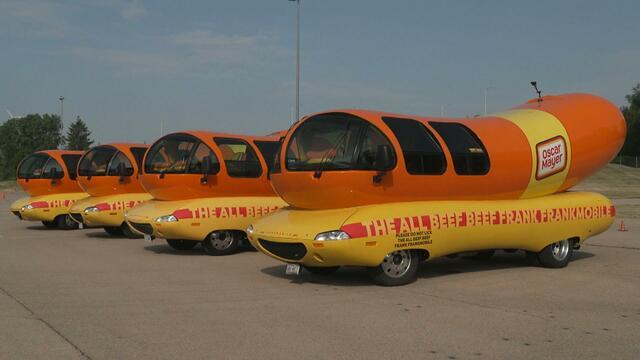 0701-satmo-weinermobile-kvc-2094744-640x360.jpg 