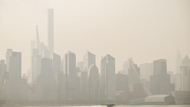 A general view of the hazy city as the air quality is at unhealthy levels due to smoke from Canadian wildfires in New York, United States on June 30, 2023. 