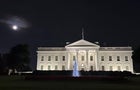 Secret Service discovered an 'unknown item' at the White House 