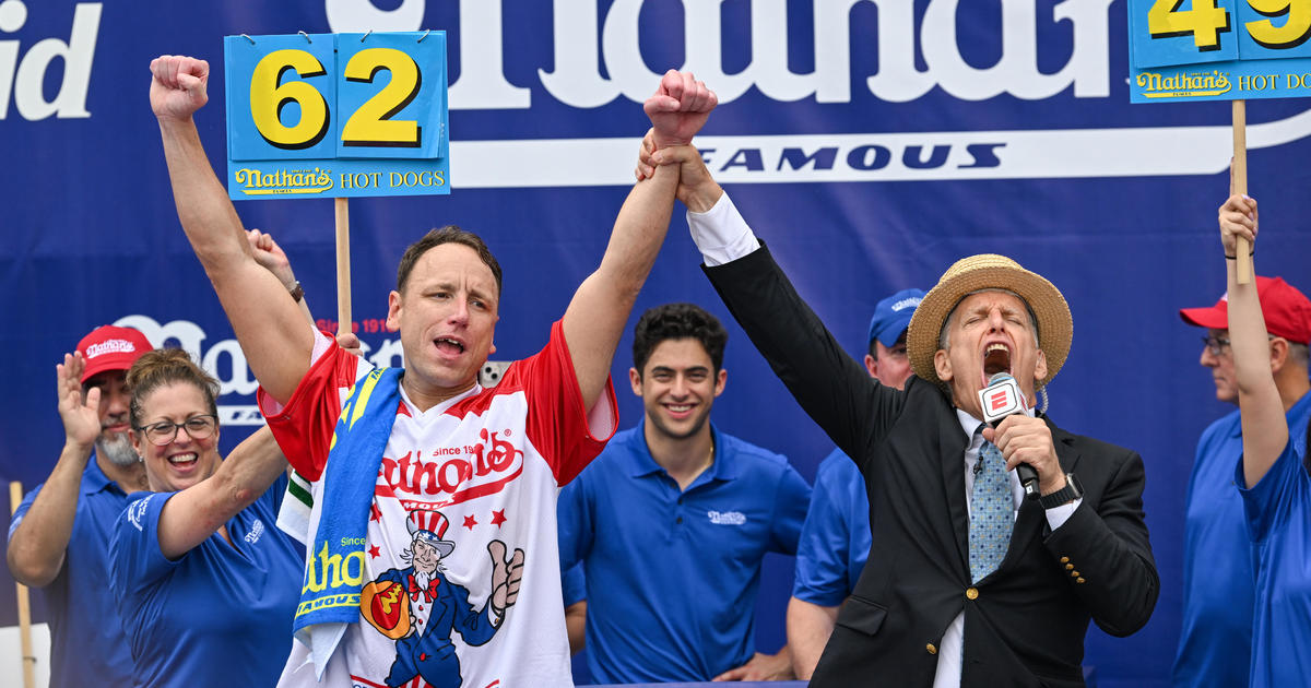 Fourth of July men’s hot dog eating contest won by Joey Chestnut with 62 hot dogs and buns