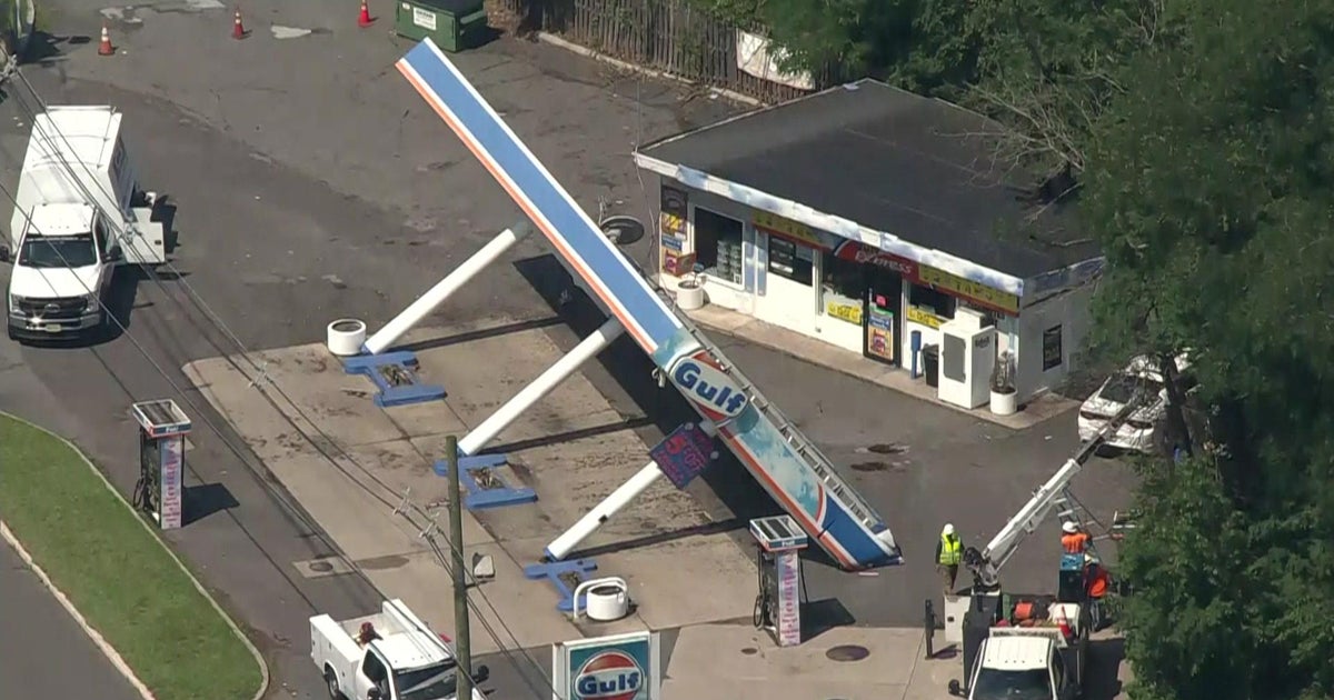 Canopy at North Plainfield gas station collapses during storms CBS
