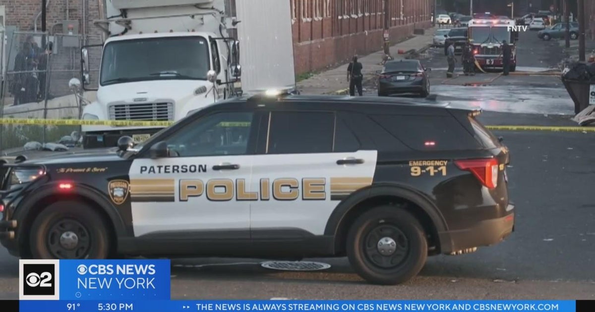Paterson Police investigating 2 separate shootings - CBS New York