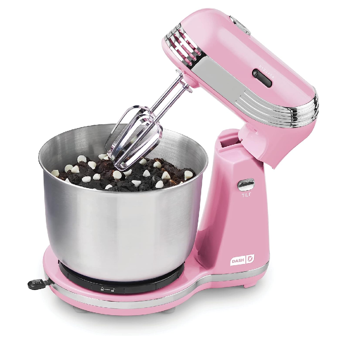 Dash stand mixer 